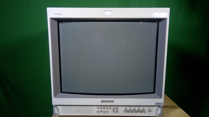 monitor PVM 20L2 MD/ST is a high resolution CRT monitor - image #4