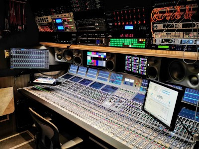 Dome Productions selects flagship Calrec Apollo console for new SMPTE 2110 UHD HDR IP truck