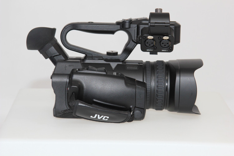JVC GY-HM250E 4K - image #4