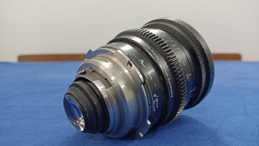 Carl Zeiss Distagon Super Speed lens T1.2   25 mm lens for Super 16 PL mount - image #3