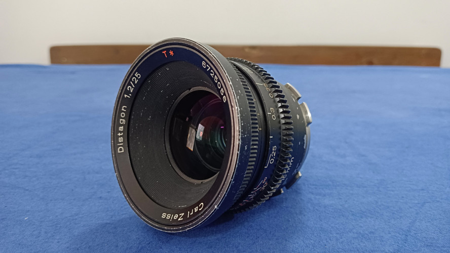 Carl Zeiss Distagon Super Speed lens T1.2   25 mm lens for Super 16 PL mount - image #2