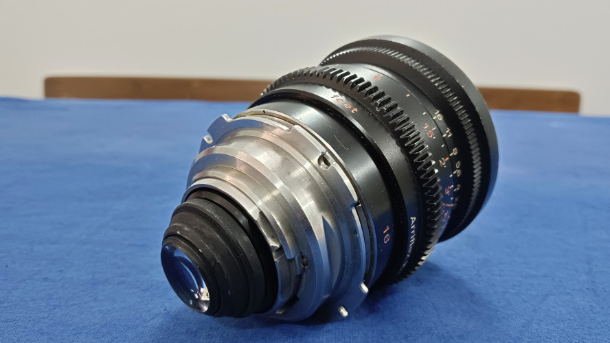 Carl Zeiss Distagon Super Speed lens T1.2   16 mm lens for Super 16 PL mount - image #2