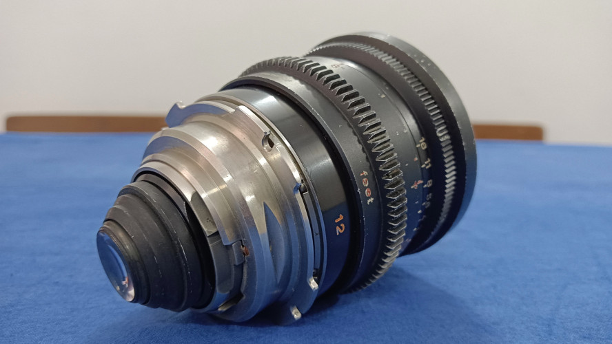 Carl Zeiss Distagon Super Speed lens T1.2   12 mm lens for Super 16 PL mount - image #3