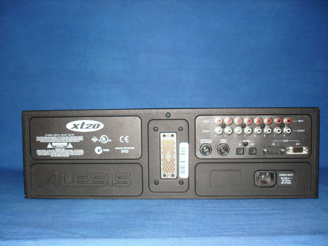 Alesis XT20 aDAT Type II  20 Bit digital audio recorder - image #3