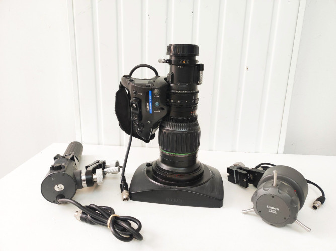 Canon HJJ11eX4.7 BIASE +REMOTES - image #1