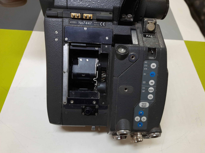 Arriflex 435 ES 35 mm film camera with PL mount - image #3