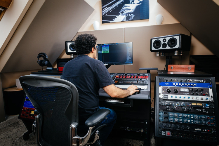Farzad Rahnavard Chooses A Prism Sound Dream ADA-128 Converter For His Studio In Germany