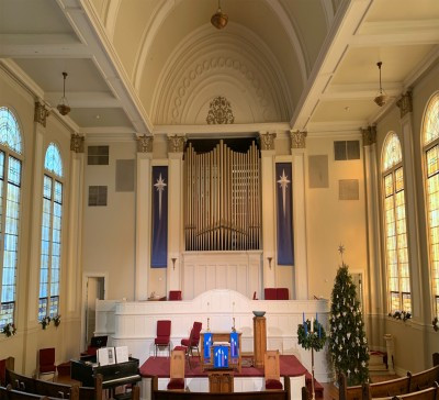 Marshall PTZ Cameras Deliver Broadcast Quality UHD Images for Newnan Presbyterian Church and rsquo;s Live Streams